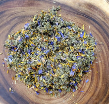 Load image into Gallery viewer, Herbal Blend Organic-Ray Of Sunshine- Blue Lotus- Mugwort-Damiana-Skullcap-Passion Flower
