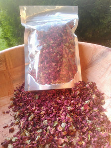 Red Rose Buds & Petals Organic Dried 2 oz